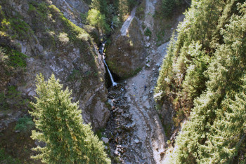Фотография к новости: Туриста из Австралии нашли мёртвым в горах Алматы