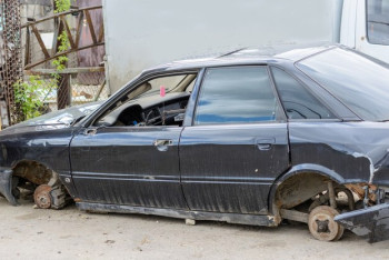 Фотография к новости: Почему программа по утилизации автохлама в Казахстане "стоит на тормозе"