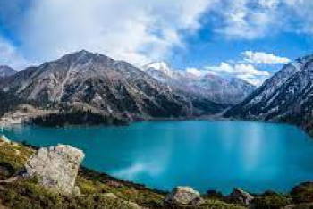 Фотография к новости: Казахстанцы стали чаще отдыхать на отечественных курортах