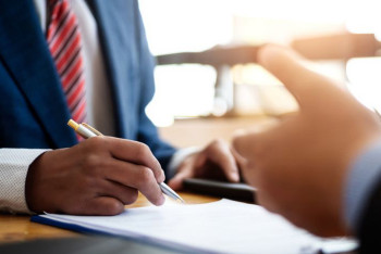 Фотография к новости: Каковы основные причины трудовых конфликтов в Казахстане