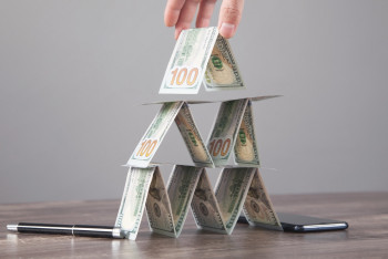 Фотография к новости: Более 230 казахстанцев стали жертвами финпирамиды "Q-net" в Талдыкоргане