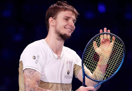 Фотография к новости: Первая ракетка Казахстана вылетел из топ-50 мирового рейтинга