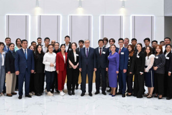 Фотография к новости: Без науки Казахстан не сможет дальше развиваться - Токаев