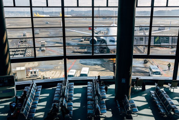 Фотография к новости: Возле каждого аэропорта в Казахстане есть несогласованные объекты – депутаты