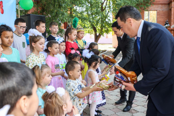 Фотография к новости: Детские дома должны остаться в прошлом - Алихан Смаилов