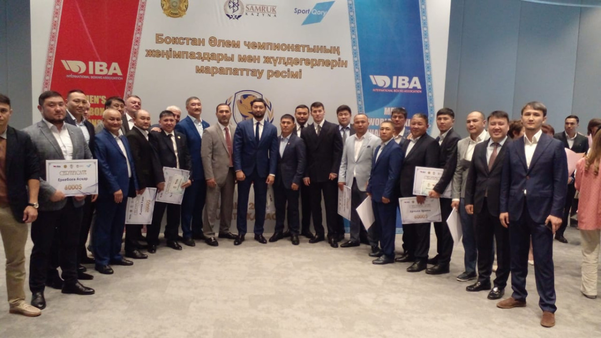 Альберт Ахметов