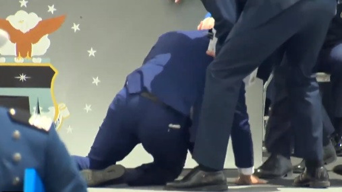 скриншот с видео