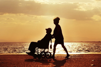 Фотография к новости: Социальный работник: от наименования к престижной профессии