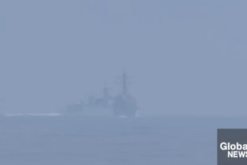 Фотография к новости: Китайский военный корабль едва не столкнулся с  эсминцем США в Тайваньском проливе