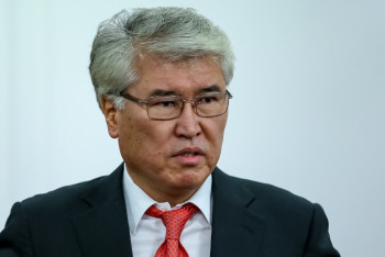 Фотография к новости: Мухамедиулы принудили переписать отель "Дипломат" - комментарий Антикора