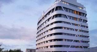 Сатыбалды отдал отель Double Tree by Hilton Almaty государству
