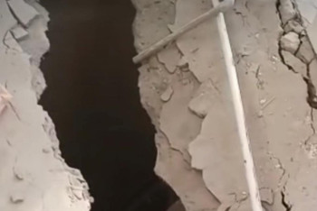 Фотография к новости: В жилом доме Жанаозена между этажами провалился пол