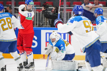 Фотография к новости: Почему игроки сборной Казахстана массово бегут из "Барыса"