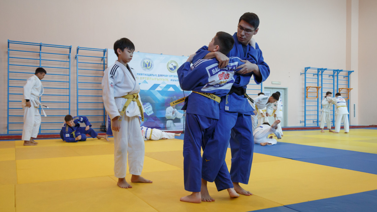 BaigeNews.kz/Артём Чурсинов