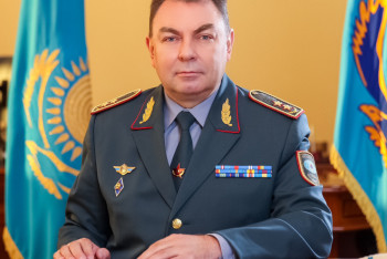 Фотография к новости: Юрий Ильин освобождён от должности главы МЧС