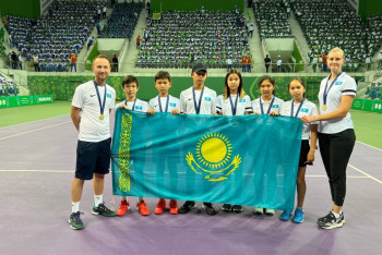 Фотография к новости: Юниорские сборные Казахстана по теннису блестяще выступили в Туркменистане