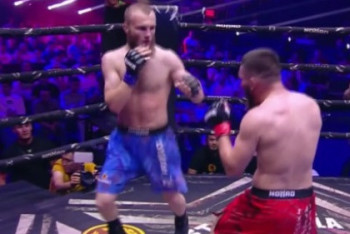 Фотография к новости: Жуман Жумабеков одолел "Кровопускателя" на кулачном турнире