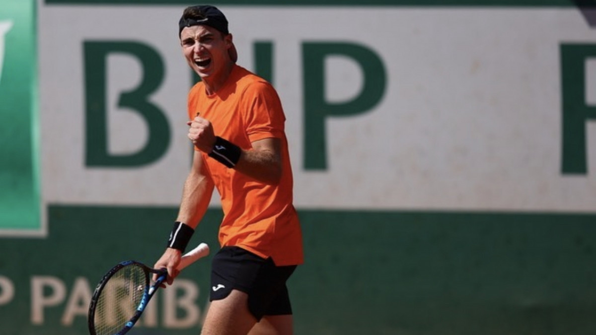 Фотография к новости: Казахстанские теннисисты взлетели в рейтинге ATP после "Ролан Гаррос"