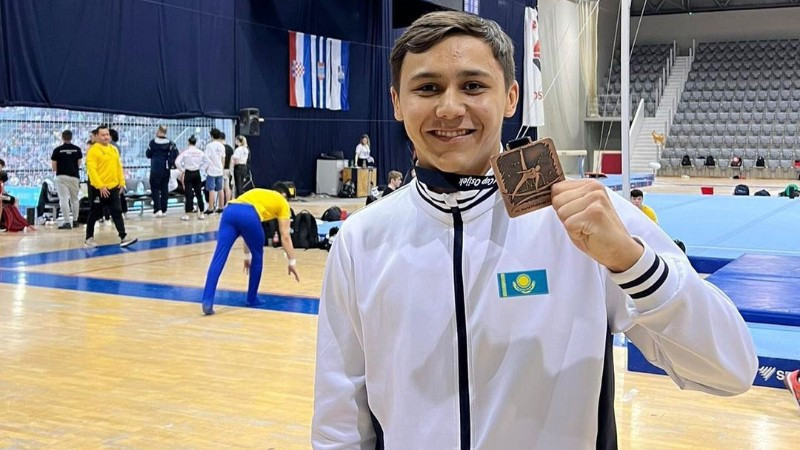 Фотография к новости: Казахстанский гимнаст завоевал бронзу на турнире серии World Challenge cup