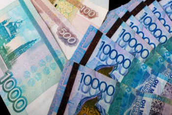 Фотография к новости: Курс рубля к тенге ослаб до минимума с марта 2022 года