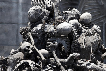 Фотография к новости: Останки людей нашли при реконструкции стадиона в Петропавловске