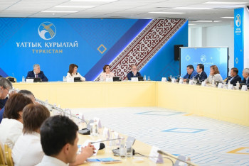 Фотография к новости: Развитие образования обсудили на рабочей сессии курултая в Туркестане