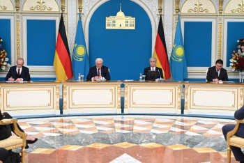 Фотография к новости: Какие документы подписаны во время визита президента ФРГ в Астану