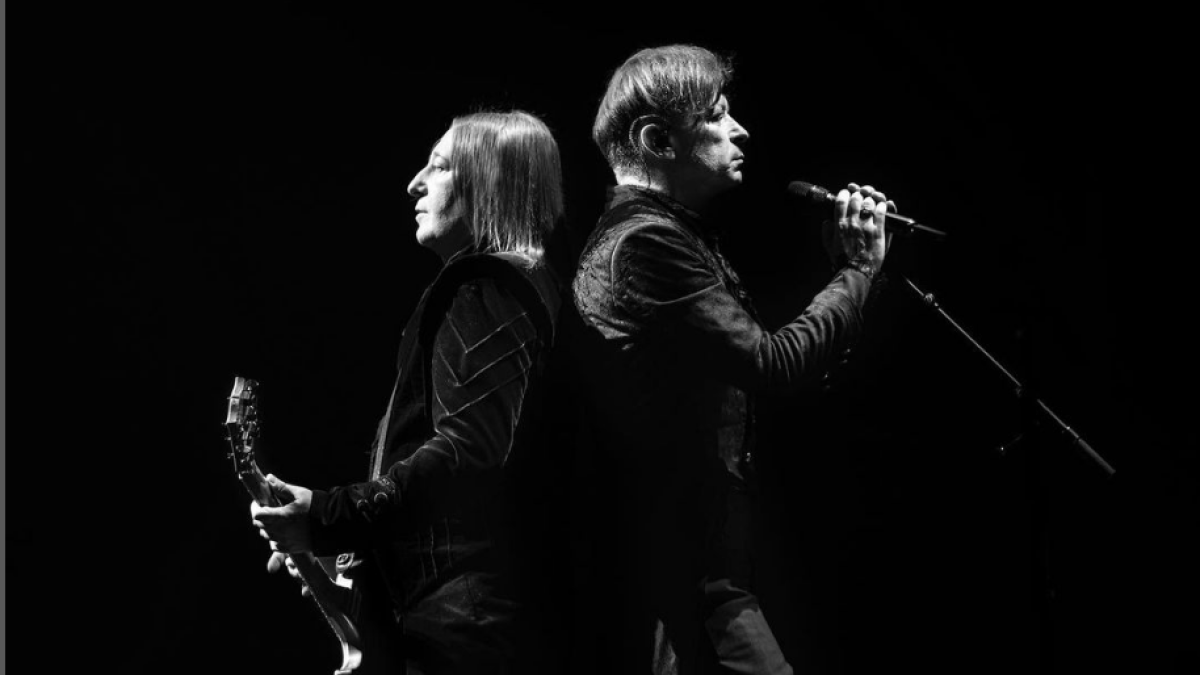 instagram.com/b2band