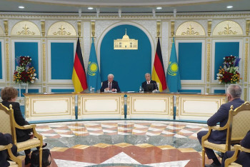 Фотография к новости: Токаев прокомментировал позицию Казахстана о соблюдении западных санкций