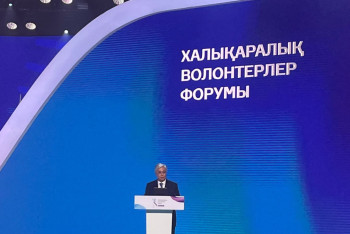 Фотография к новости: Волонтёров будут награждать медалью "Шапагат" - Токаев