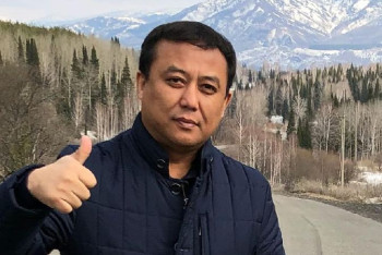 Фотография к новости: "Нужно брать токал" - казахстанский певец поддержал многожёнство