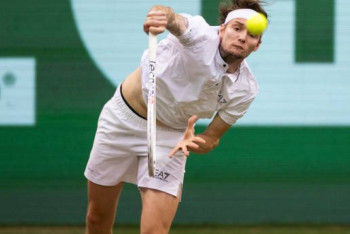 Фотография к новости: Рекордные призовые получил Александр Бублик за выход в полуфинал турнира в Германии