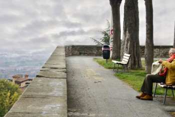 Фотография к новости: Почему жители окраин городов стареют быстрее