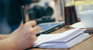 Молодёжь, мы ищем таланты: награды для молодых писателей и поэтов
