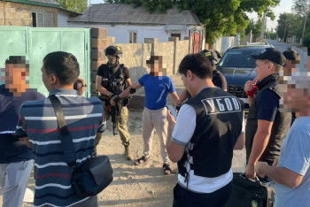 Фотография к новости: Жителя Тараза шантажировали из-за эротического видео