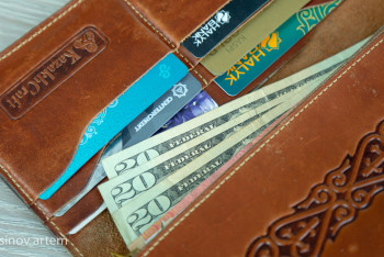 Фотография к новости: Доллар окреп в Казахстане