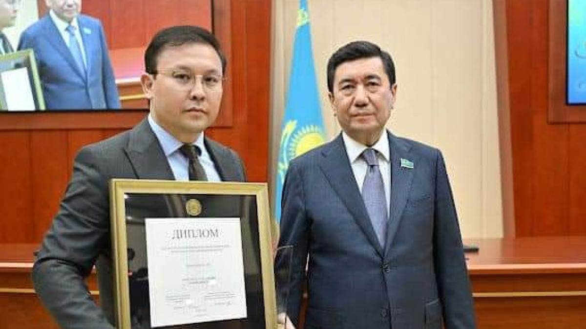 АО "Qazcontent" стало обладателем премии “Парламент сөзі”