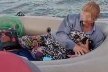 Фотография к новости: Cпасатели Восточного Казахстана пришли на помощь терпящим бедствие на воде