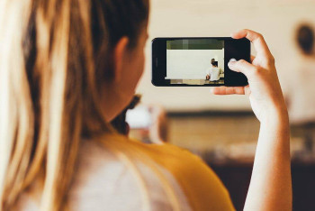 Фотография к новости: Шантаж ниже пояса: у жениха вымогали 200 тысяч тенге за интимное видео