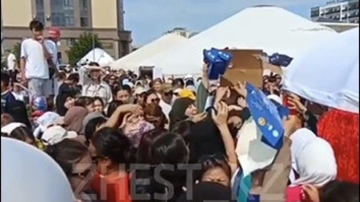 Кадр из видео