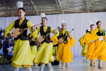 Фотография к новости: Более 26 тысяч маленьких казахстанцев обучаются в секциях домбры