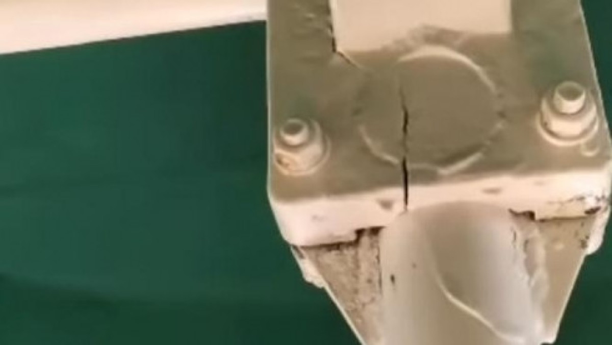 кадр из видео