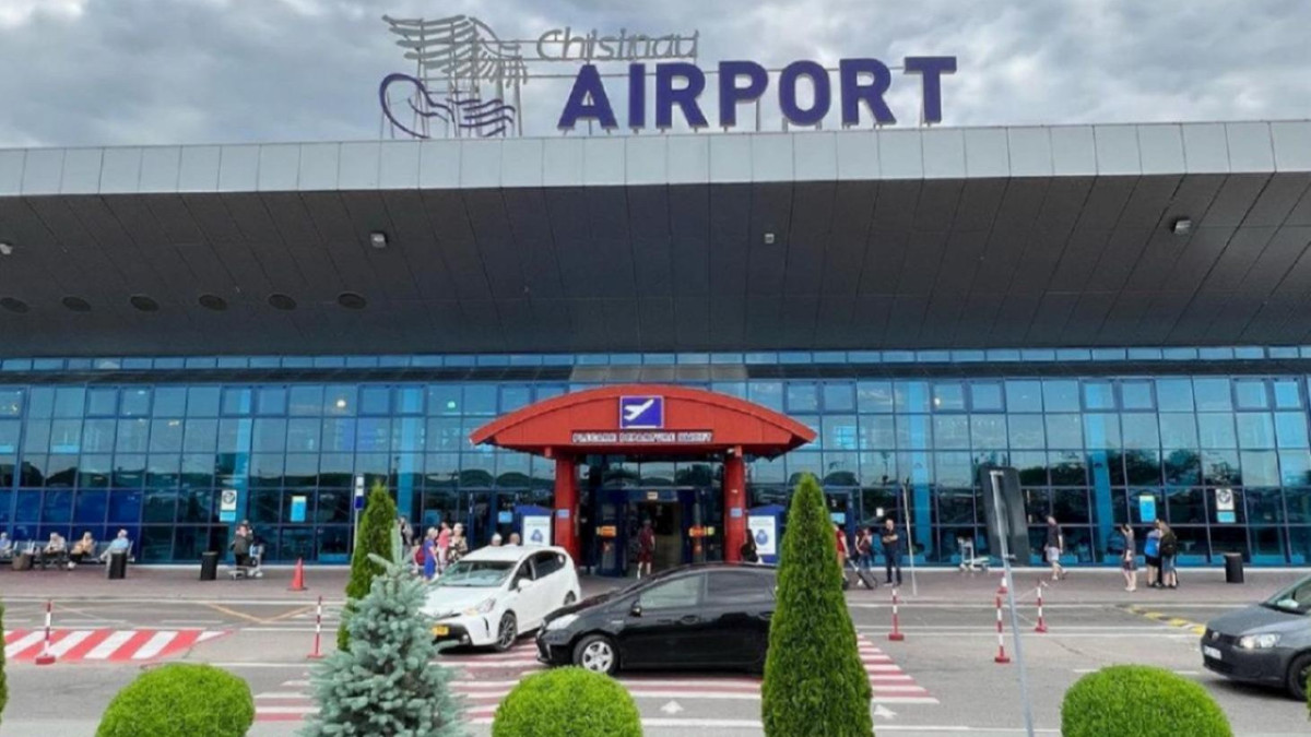 facebook.com/ChisinauInternationalAirport