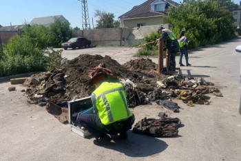 Фотография к новости: Человеческие останки в центре Костаная: коммунальщики нашли ещё один скелет