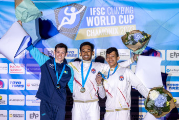 Фотография к новости: Казахстанец взял серебро на Кубке мира по спортивному скалолазанию во Франции