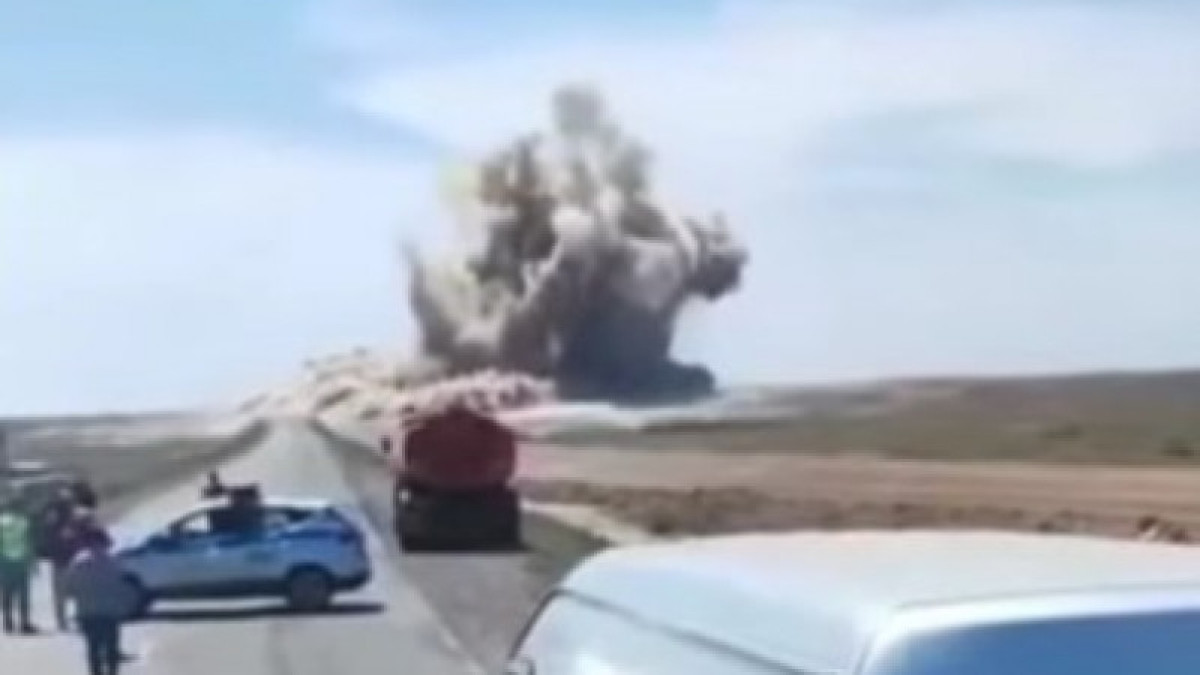 кадр из видео