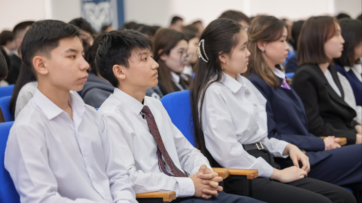 BaigeNews.kz/ Артём Чурсинов