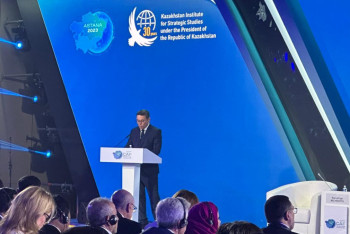 Быть азиатом значит быть успешным и открытым - Еркин Тукумов