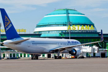 Фотография к новости: "В аэропорту Астаны может возникнуть скопление пассажиров": Air Astana сообщает о ремонте взлетно-посадочной полосы