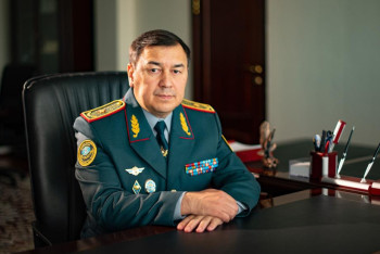 Фотография к новости: Марат Кульдиков освобожден от должности вице-министра по ЧС страны